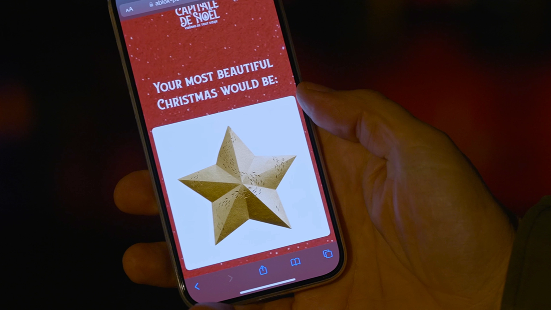 A participant chooses a star in the web application to send his wishes on the Vauban dam