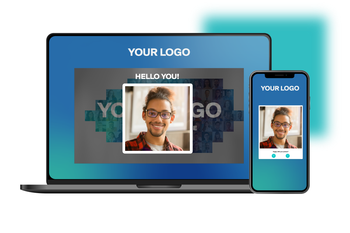 Real-time display of new photos in the online photo mosaic